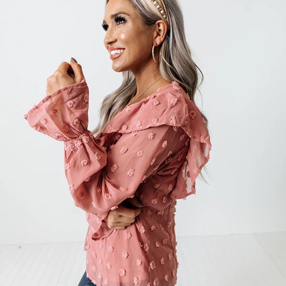 Impressions Women's Rose Textured Shift Blouse Size S
